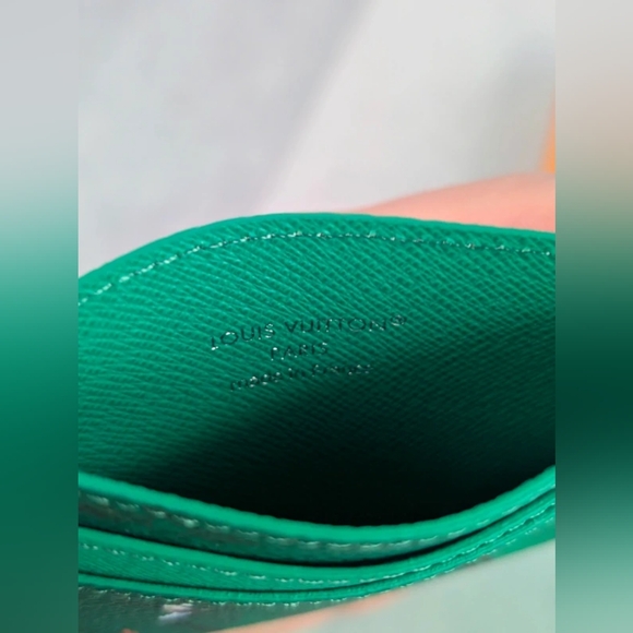 Louis Vuitton Double Card Holder - Picture 4 of 6